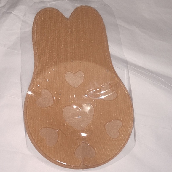 Self Adhesive Push Up Bra - Picture 6 of 8